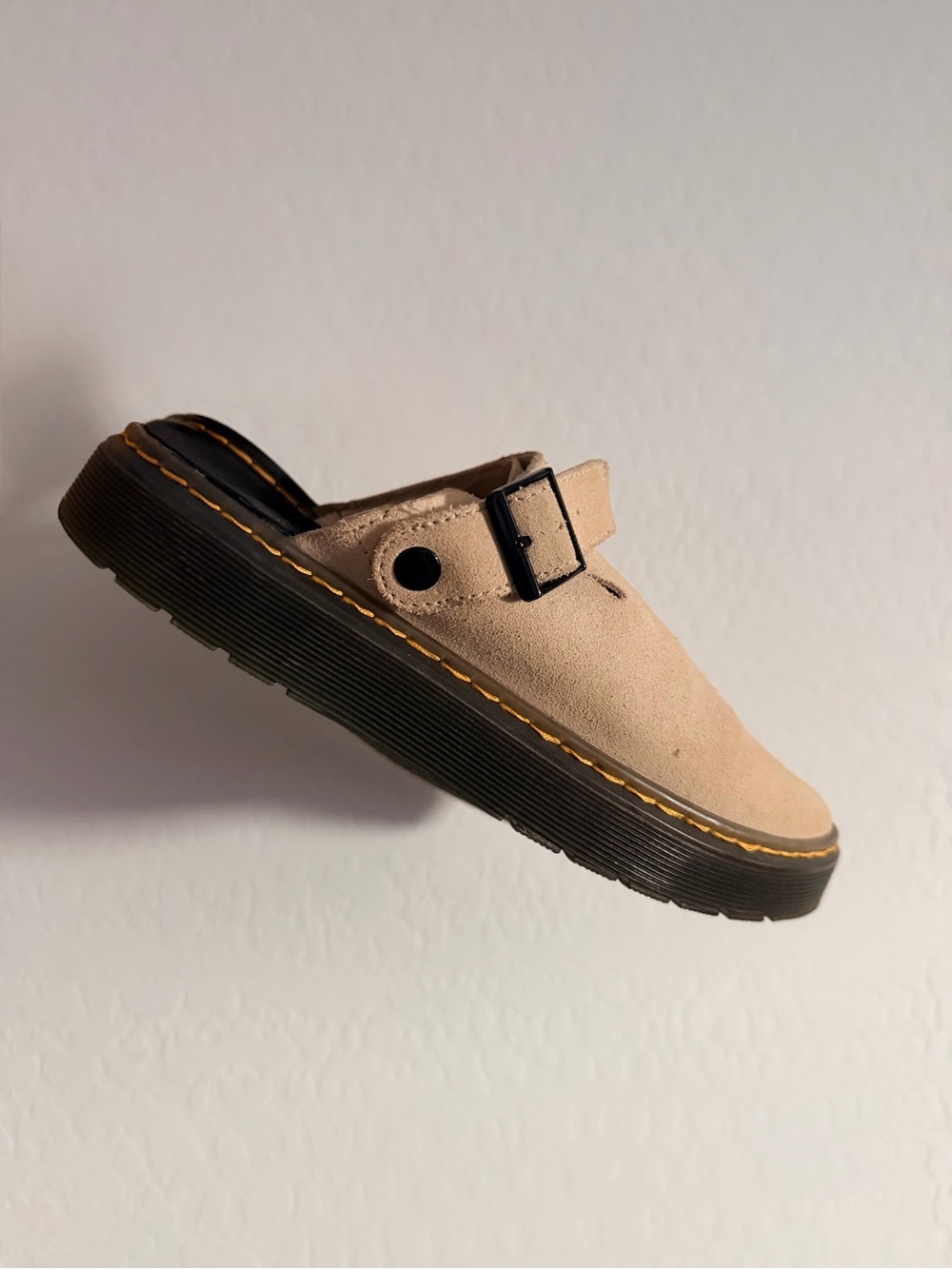 Dr. Martens Carlson-Size 41-Tan Suede with Black Sole